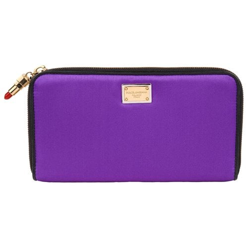 Pre-owned Dolce & Gabbana Clutch Bag In Purple