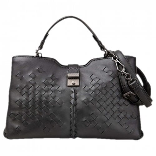 Pre-owned Bottega Veneta Leather Crossbody Bag In Black