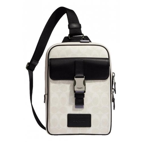 Pre-owned Coach Leather Weekend Bag In White