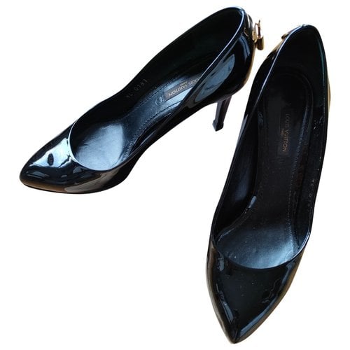Pre-owned Louis Vuitton Patent Leather Heels In Black