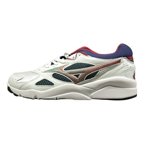 Pre-owned Mizuno Leather Low Trainers In White