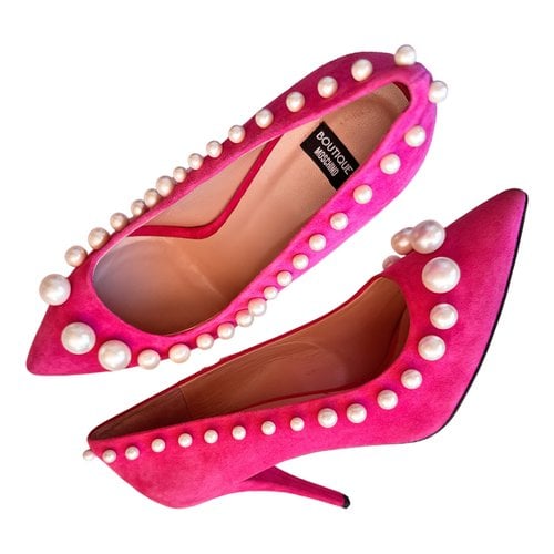 Pre-owned Moschino Heels In Pink