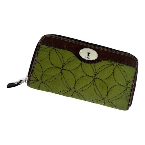 Pre-owned Fossil Cloth Card Wallet In Green