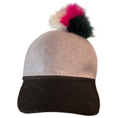 Pre-owned Charlotte Simone Wool Cap In Multicolour