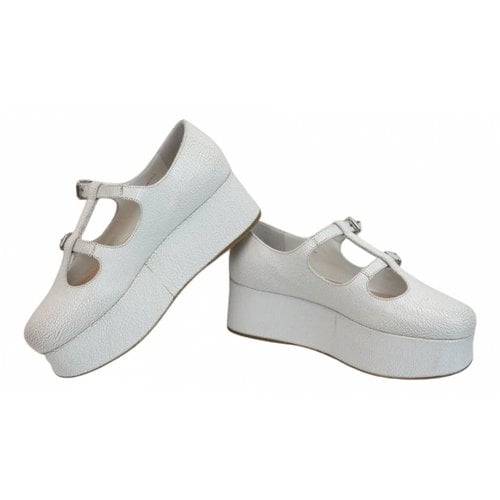 Pre-owned Miu Miu Leather Sandal In White