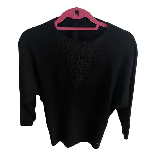 Pre-owned Carolina Herrera Wool Top In Black