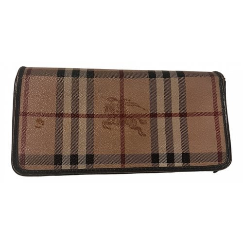 Pre-owned Burberry Wallet In Camel
