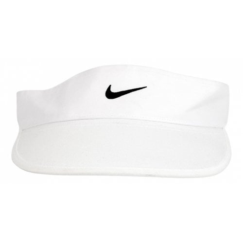 Pre-owned Nike Cap In White