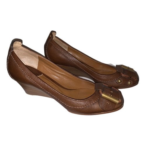 Pre-owned Chloé Leather Heels In Brown