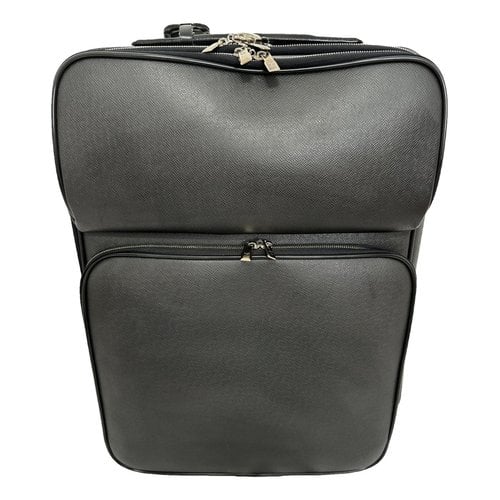 Pre-owned Louis Vuitton Pegase Leather Travel Bag In Black