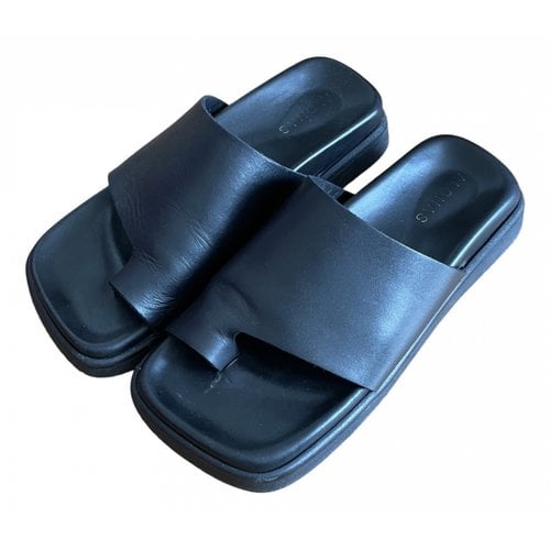 Pre-owned Alohas Leather Mules In Black