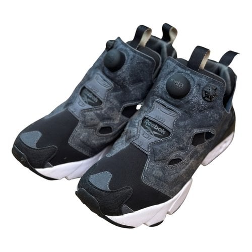 Pre-owned Reebok Cloth Trainers In Black