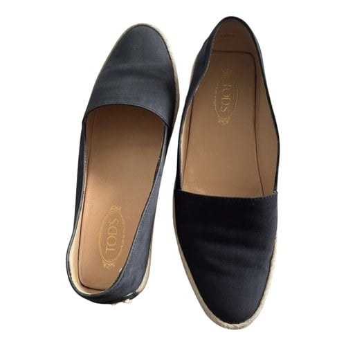 Pre-owned Tod's Flats In Navy