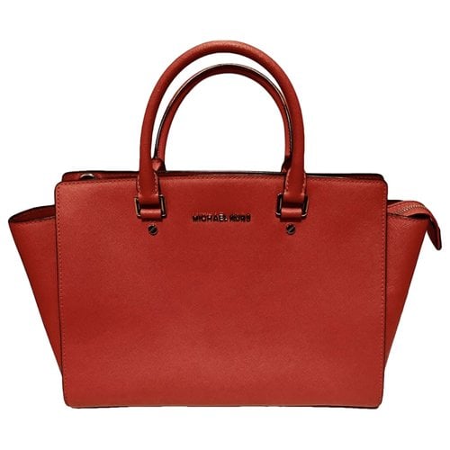 Pre-owned Michael Kors Selma Leather Handbag In Red