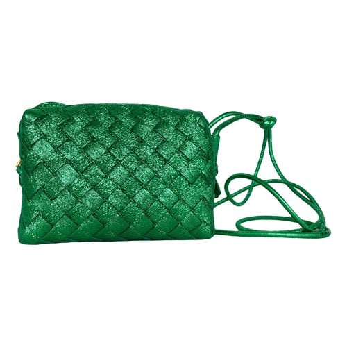 Pre-owned Bottega Veneta Loop Leather Crossbody Bag In Green