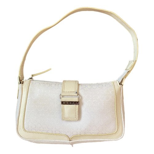 Pre-owned Guess Mini Bag In White