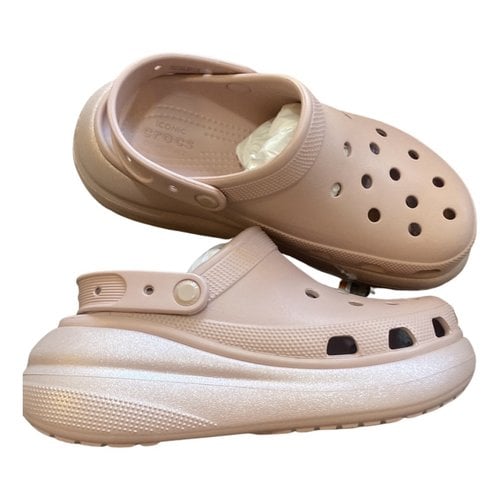Pre-owned Crocs Mules & Clogs In Pink