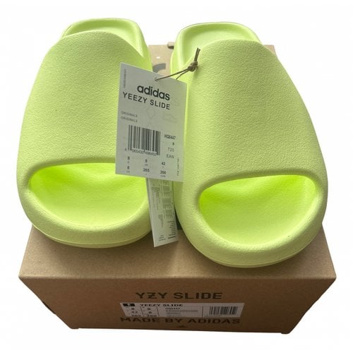 Pre-owned Yeezy X Adidas Slide Sandals In Green