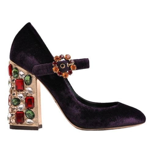 Pre-owned Dolce & Gabbana Heels In Purple