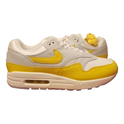 Pre-owned Nike Air Max 1 Leather Low Trainers In Yellow
