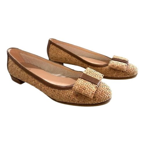 Pre-owned Stuart Weitzman Exotic Leathers Flats In Beige
