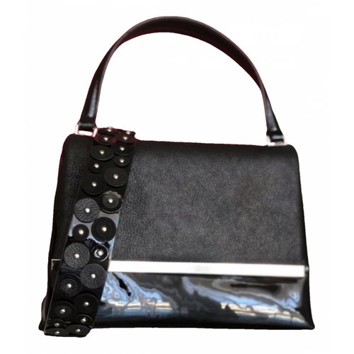 Pre-owned Carolina Herrera Patent Leather Handbag In Black