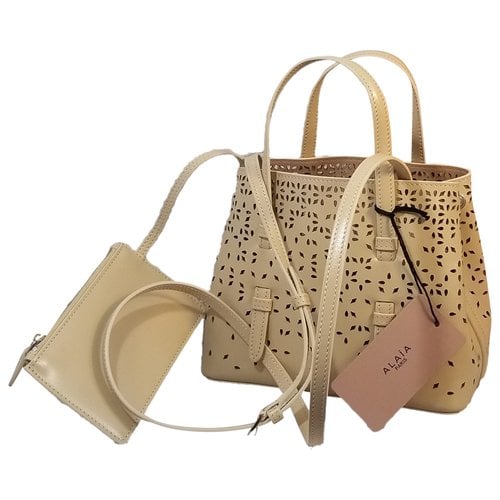 Pre-owned Alaïa Leather Handbag In Beige