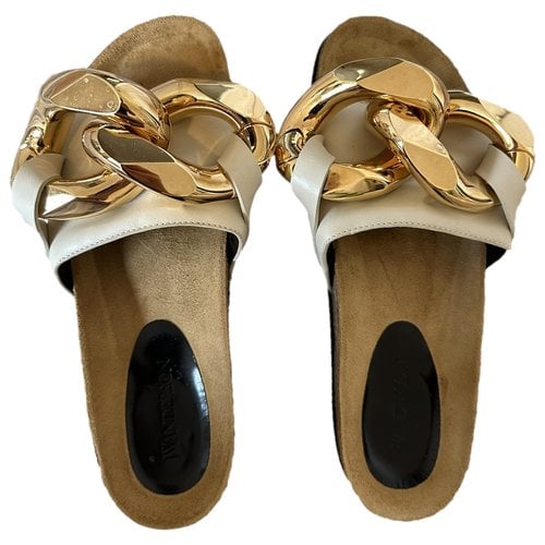 Pre-owned Jw Anderson Leather Flats In Camel