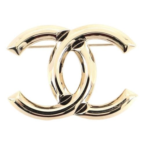 Pre-owned Chanel Cc Pin & Brooche In Other