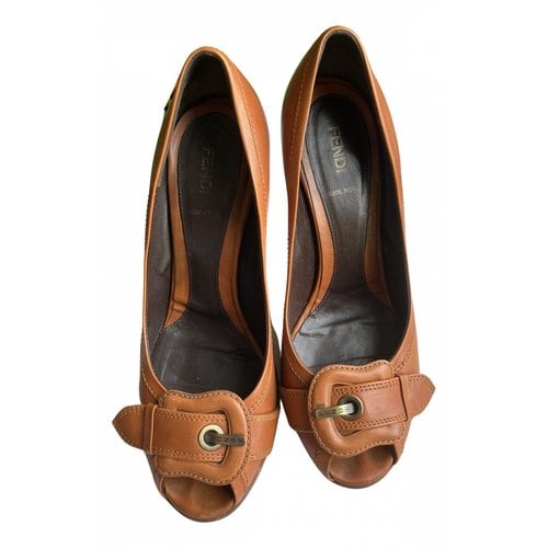 Pre-owned Fendi Leather Heels In Orange