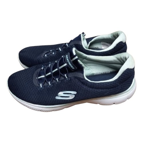 Pre-owned Skechers Cloth Trainers In Blue