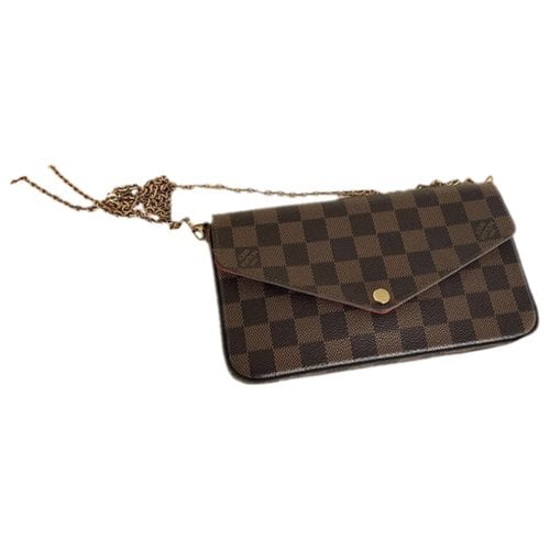 Pre-owned Louis Vuitton Pochette Accessoire Leather Clutch Bag In Other