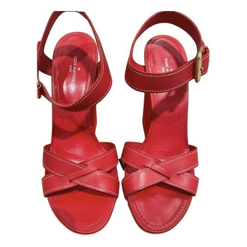Pre-owned Louis Vuitton Cloth Sandals In Red