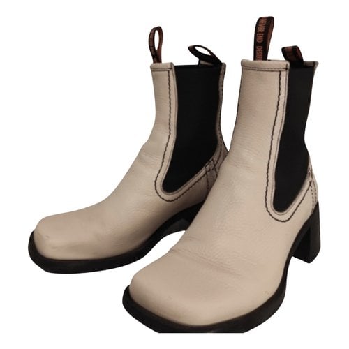 Pre-owned Miista Leather Boots In Beige