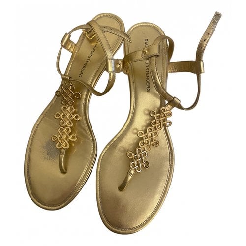 Pre-owned Diane Von Furstenberg Leather Sandal In Gold