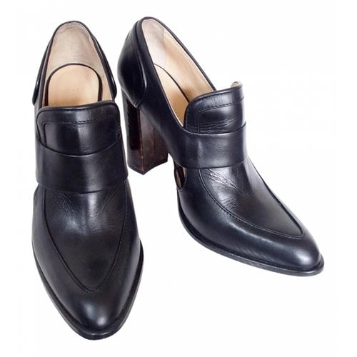 Pre-owned Tara Jarmon Leather Heels In Black