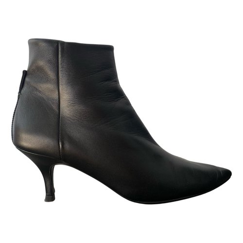 Pre-owned Joseph Leather Boots In Black
