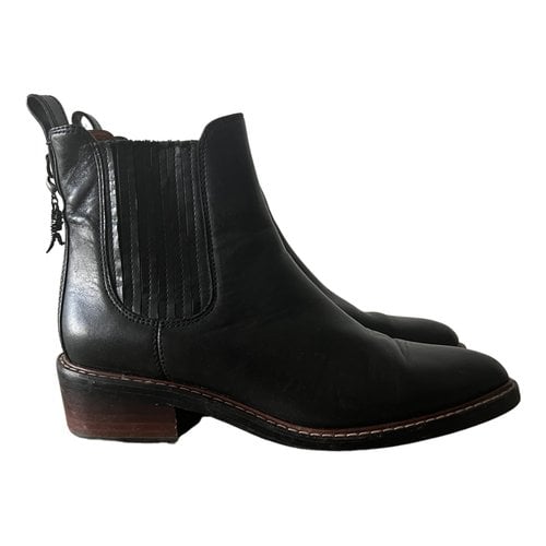 Pre-owned Coach Leather Boots In Black