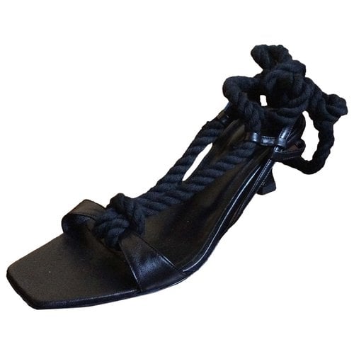 Pre-owned Tela Leather Sandal In Black