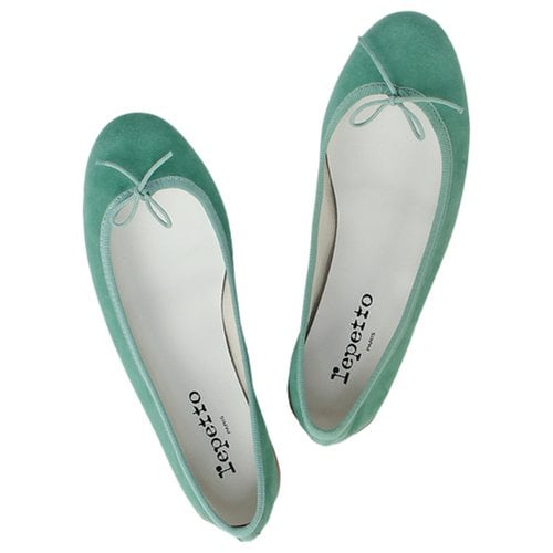 Pre-owned Repetto Ballet Flats In Green