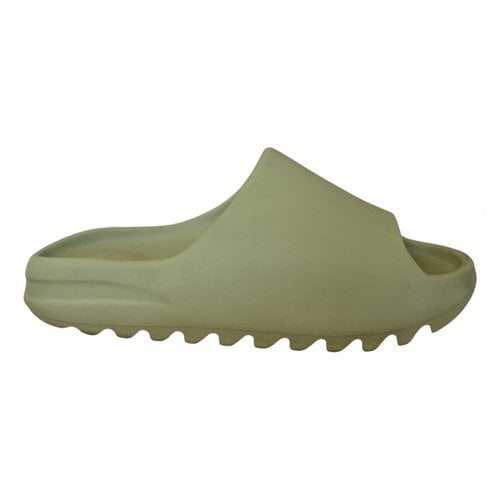 Pre-owned Yeezy X Adidas Slide Sandals In Green