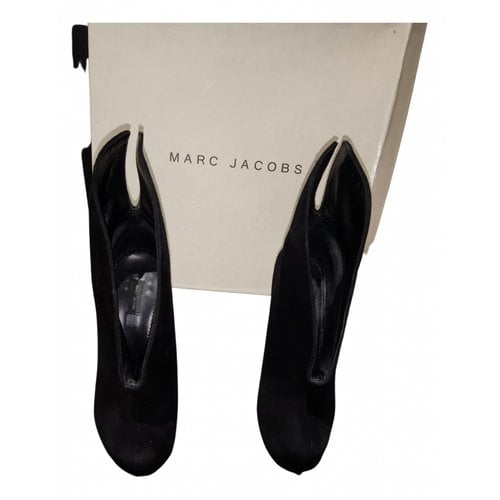 Pre-owned Marc Jacobs Boots In Black