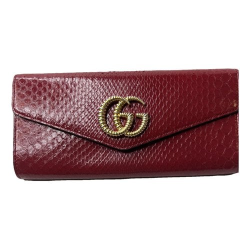 Pre-owned Gucci Marmont Python Clutch Bag In Red