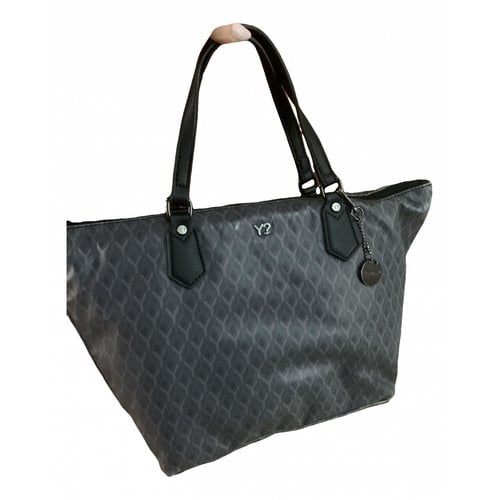 Pre-owned Alex Max Leather Handbag In Grey