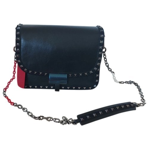 Pre-owned Valentino Garavani Rockstud Leather Handbag In Black