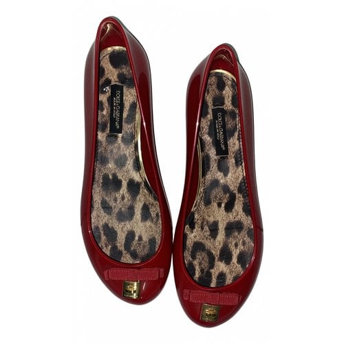 Pre-owned Dolce & Gabbana Ballet Flats In Red