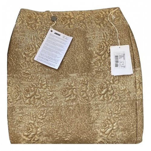 Pre-owned Valentino Mid-length Skirt In Gold