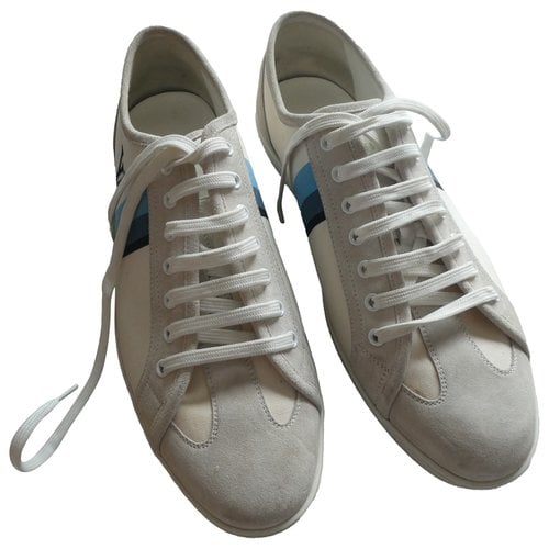 Pre-owned Louis Vuitton Low Trainers In White