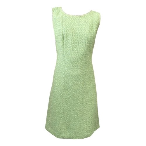 Pre-owned Chanel Wool Mid-length Dress In Green