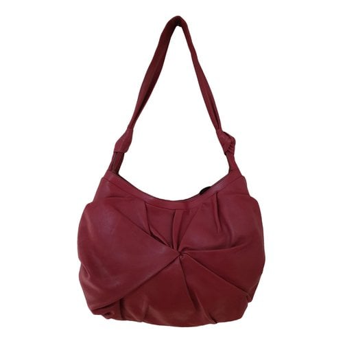 Pre-owned Alberta Ferretti Leather Handbag In Burgundy